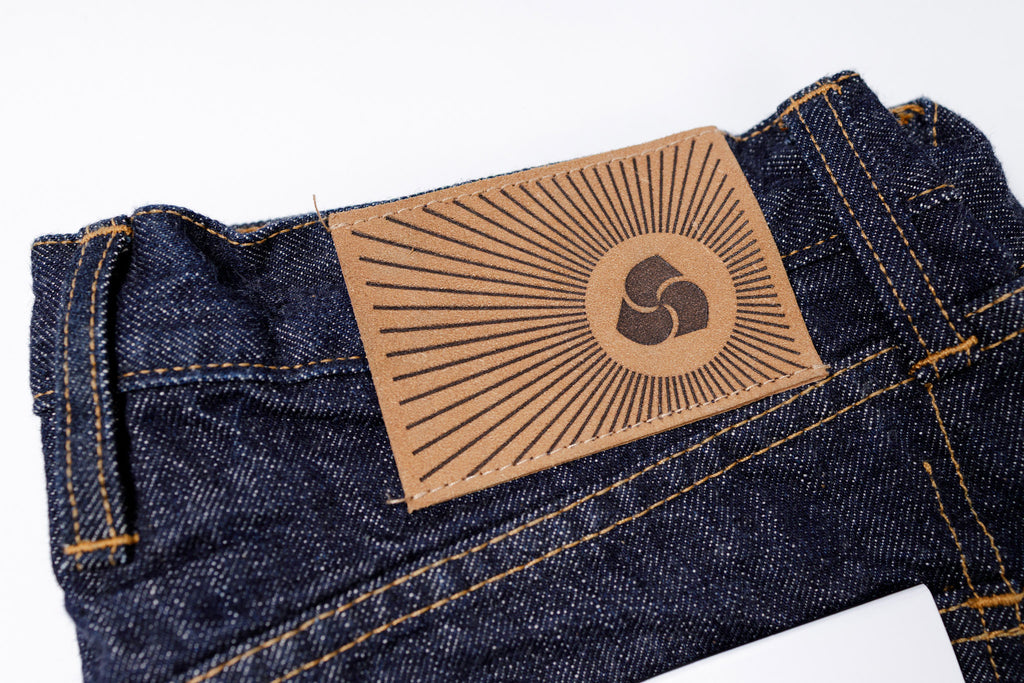 3SIXTEEN  Classic Straight Jeans in Rinsed Indigo, Leather Roughout Patch