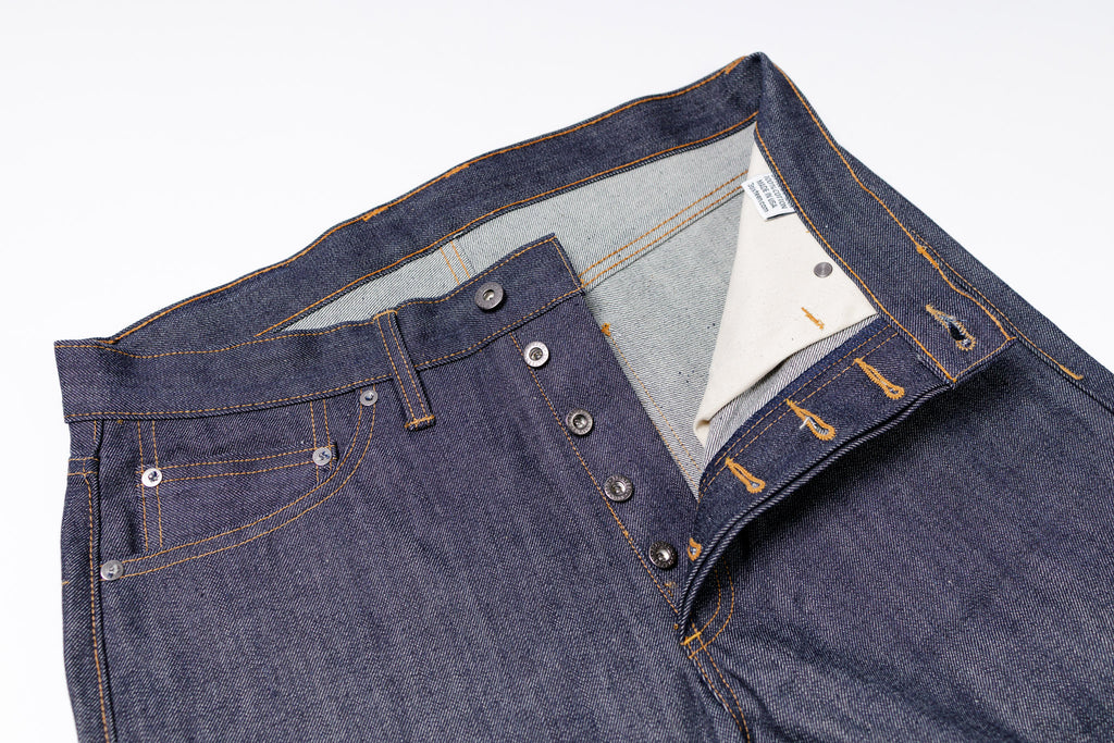 3SIXTEEN  Classic Tapered Jeans In Indigo, Top Half Front