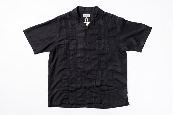 Cuban Shirt in Black Front