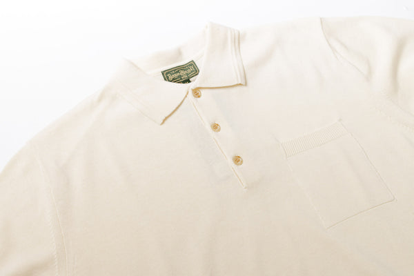 Knitted Polo Shirt in Cream, Collar View
