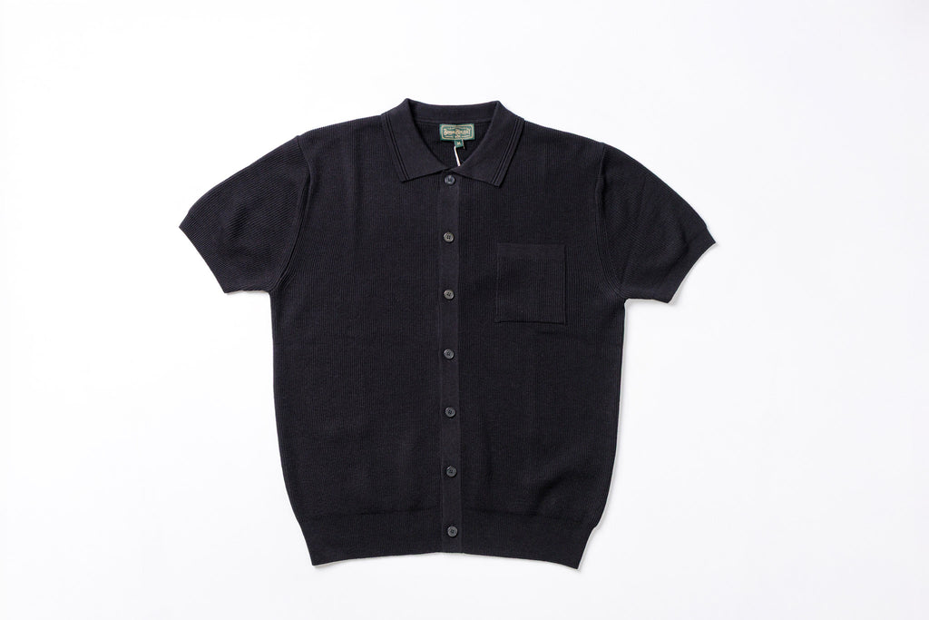 Knitted Short Sleeve Shirt in Black, Front View