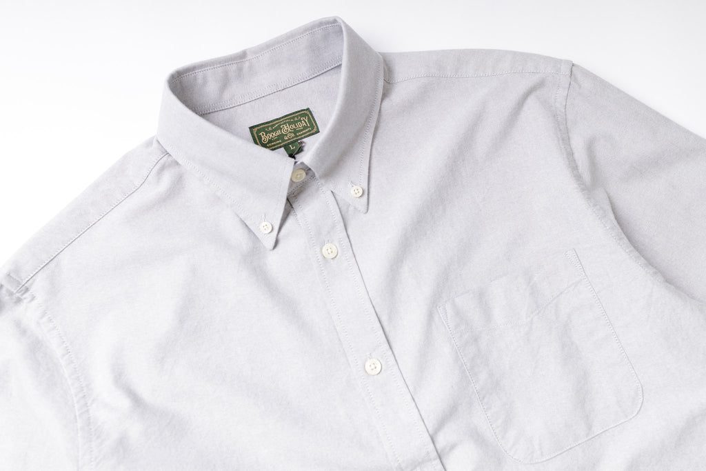 Oxford Button Down Shirt in Blue Grey Collar