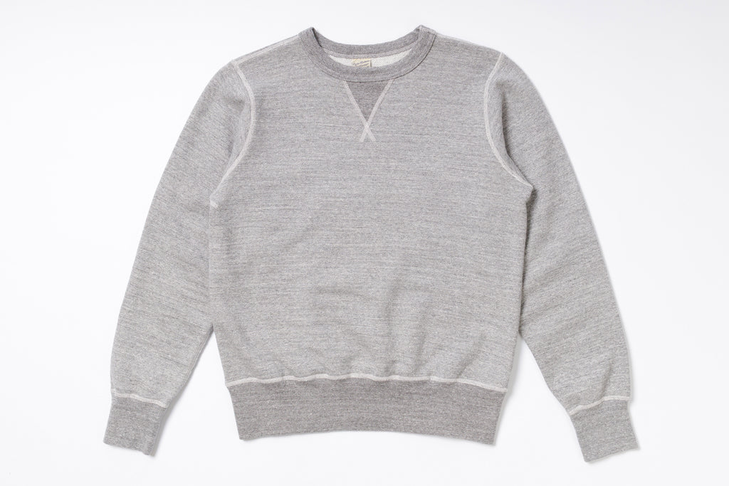 4-Needle Plain Sweatshirt in Grey Front View