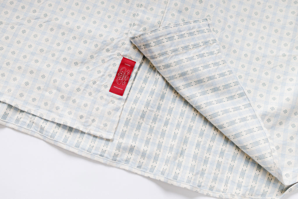 Mini Collar Shirt in Beige Pattern View