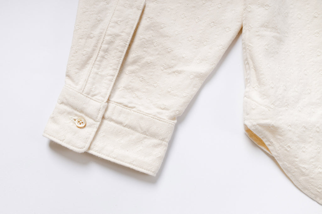 Stand-up Collar Shirt Sleeve View