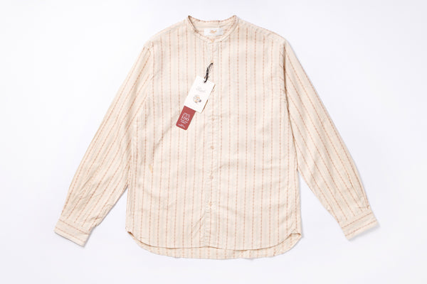 PREQUEL - Stand-up Collar Shirt in Beige Front View