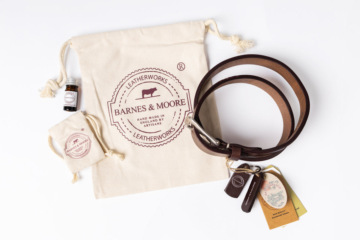 BARNES & MOORE - Hand Cast Japanese Buckle in Oxblood Oak Bark Leather