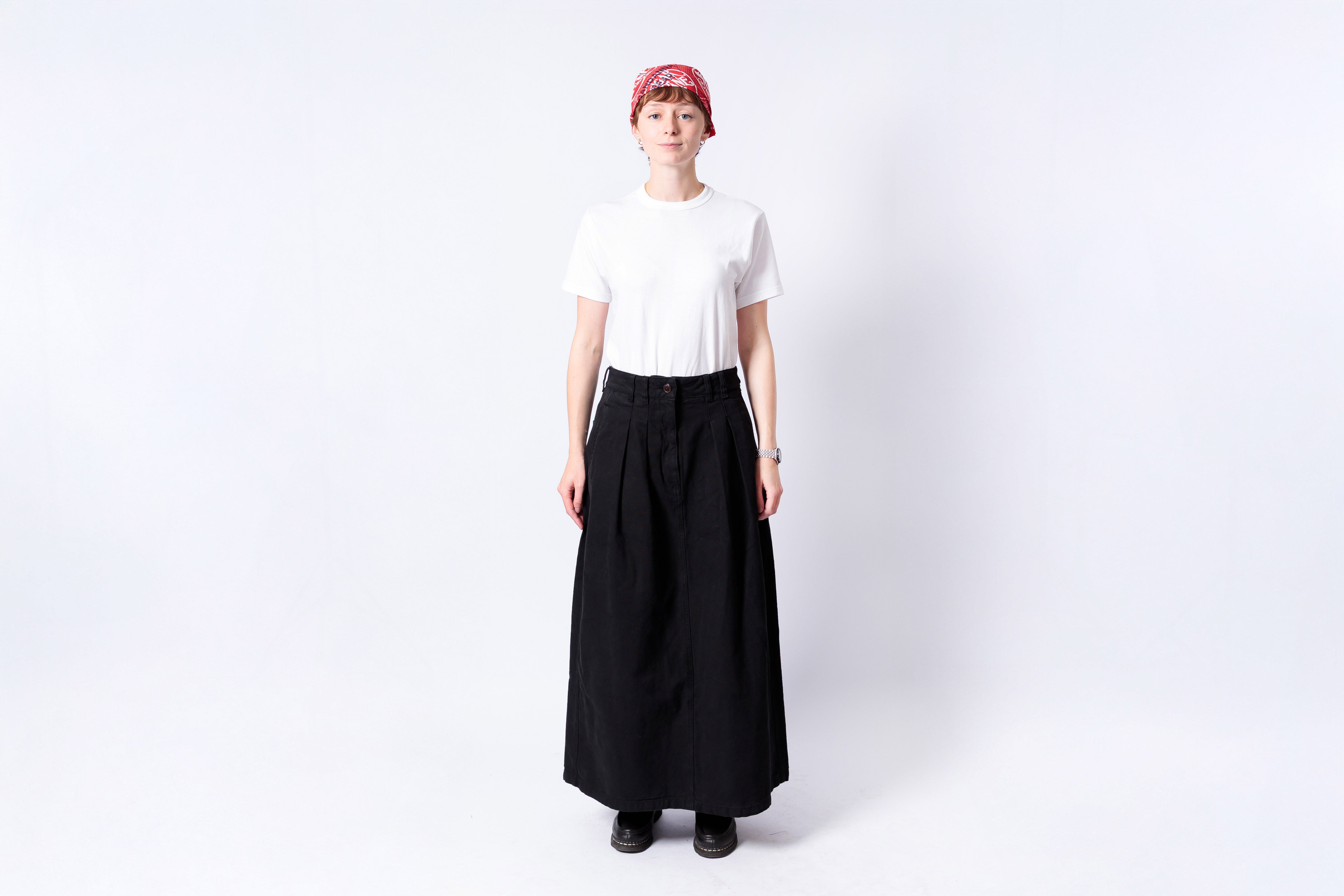 GIRLS OF DUST - Double Pleat Skirt in Black