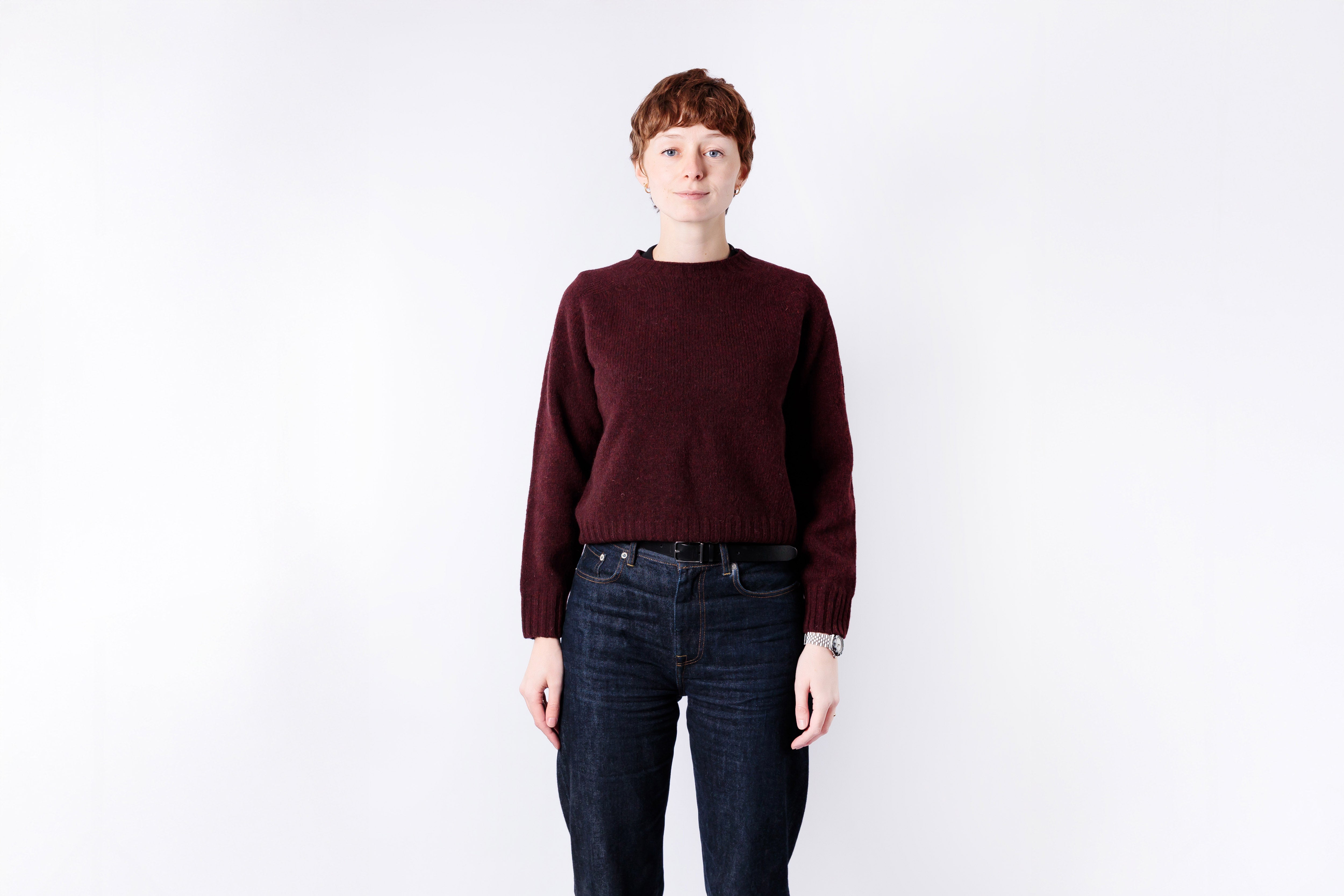 HARLEY OF SCOTLAND - Ladies Glenugie Soft Cropped Crew Neck in Beetroot-2