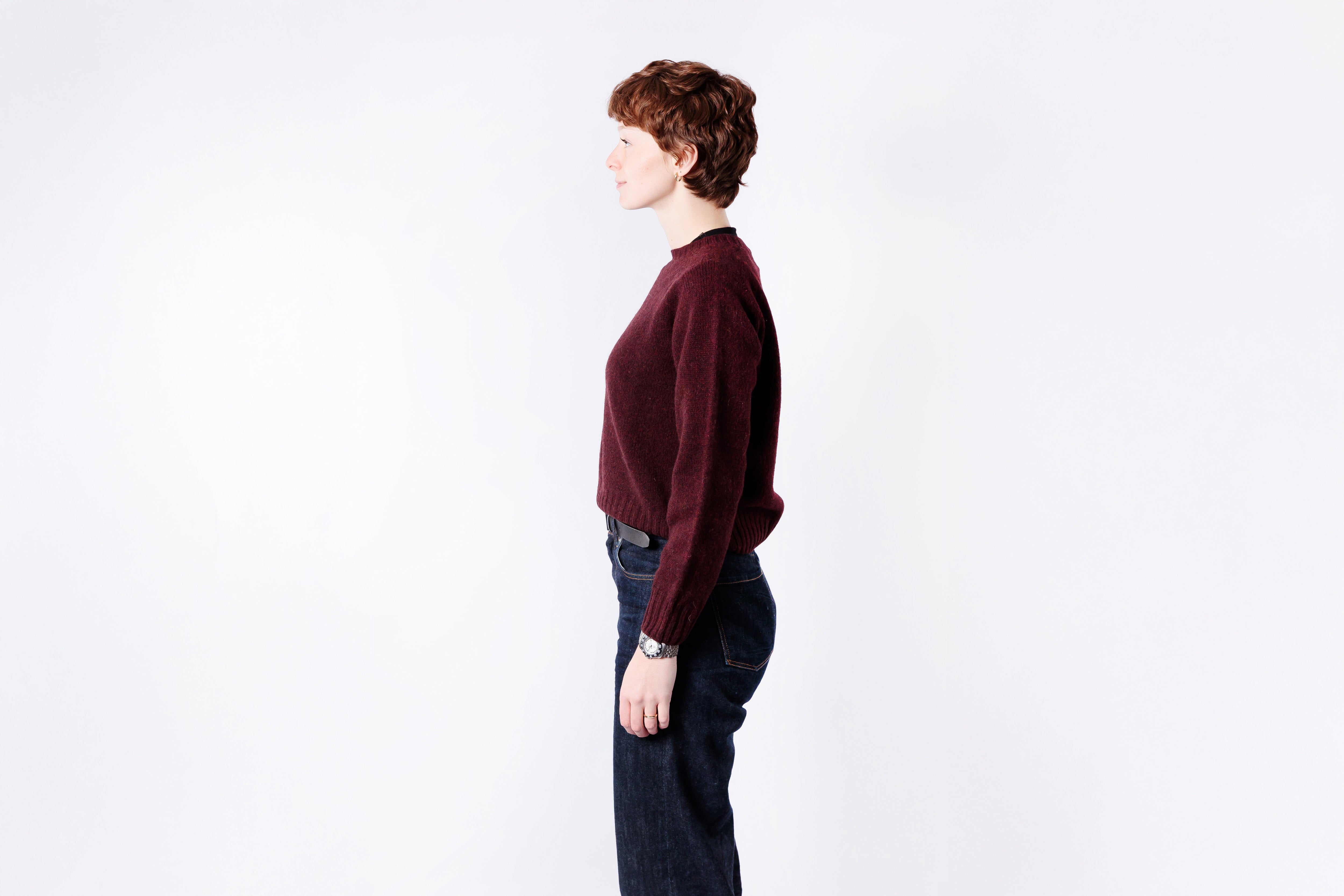 HARLEY OF SCOTLAND - Ladies Glenugie Soft Cropped Crew Neck in Beetroot-3