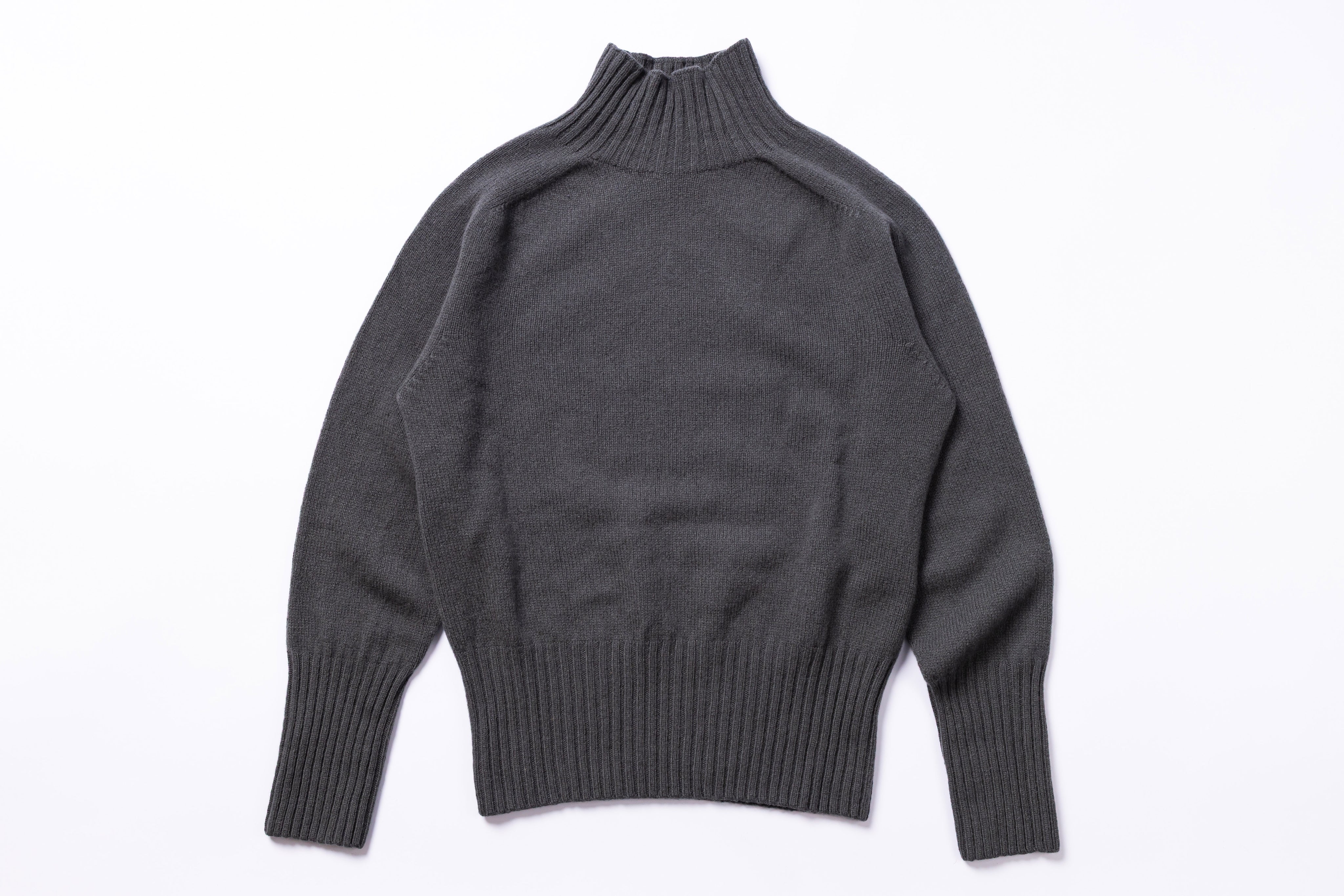 HARLEY OF SCOTLAND - Ladies Superfine Lambswool Mock Neck in Drill Grey
