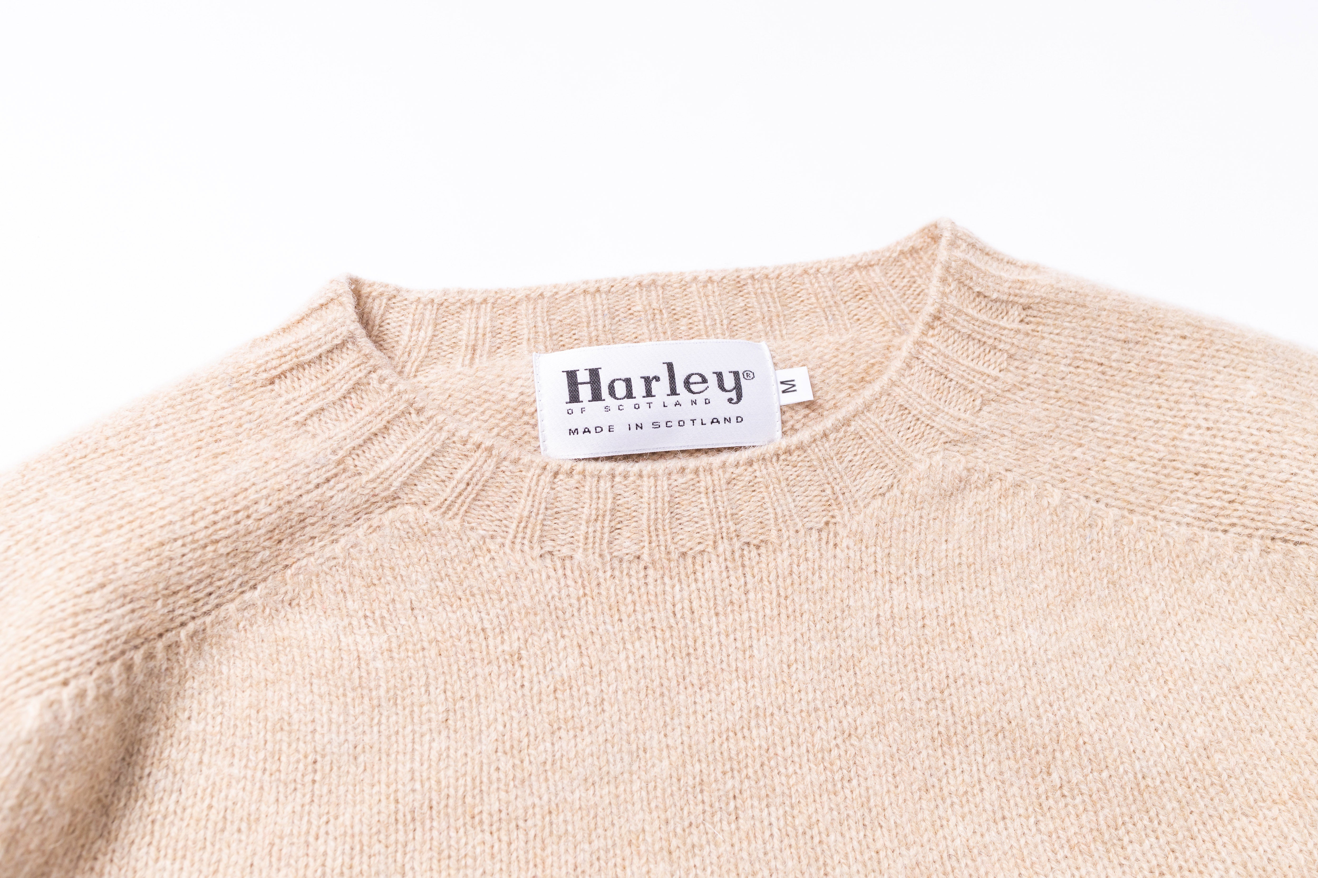 HARLEY OF SCOTLAND - Pure New Wool Crewneck Sweater in Cameo-2