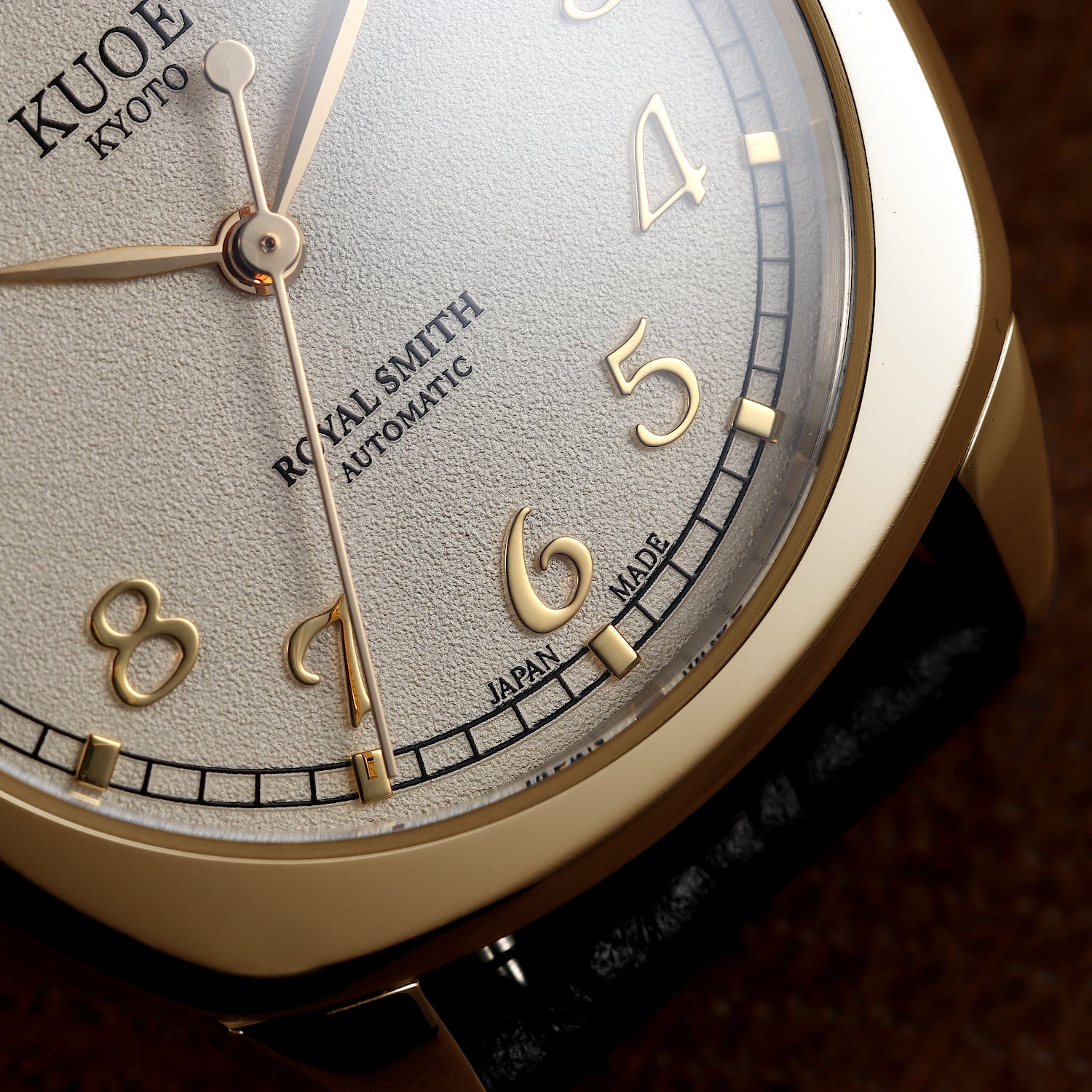 KUOE - Royal Smith 90-008 Gold