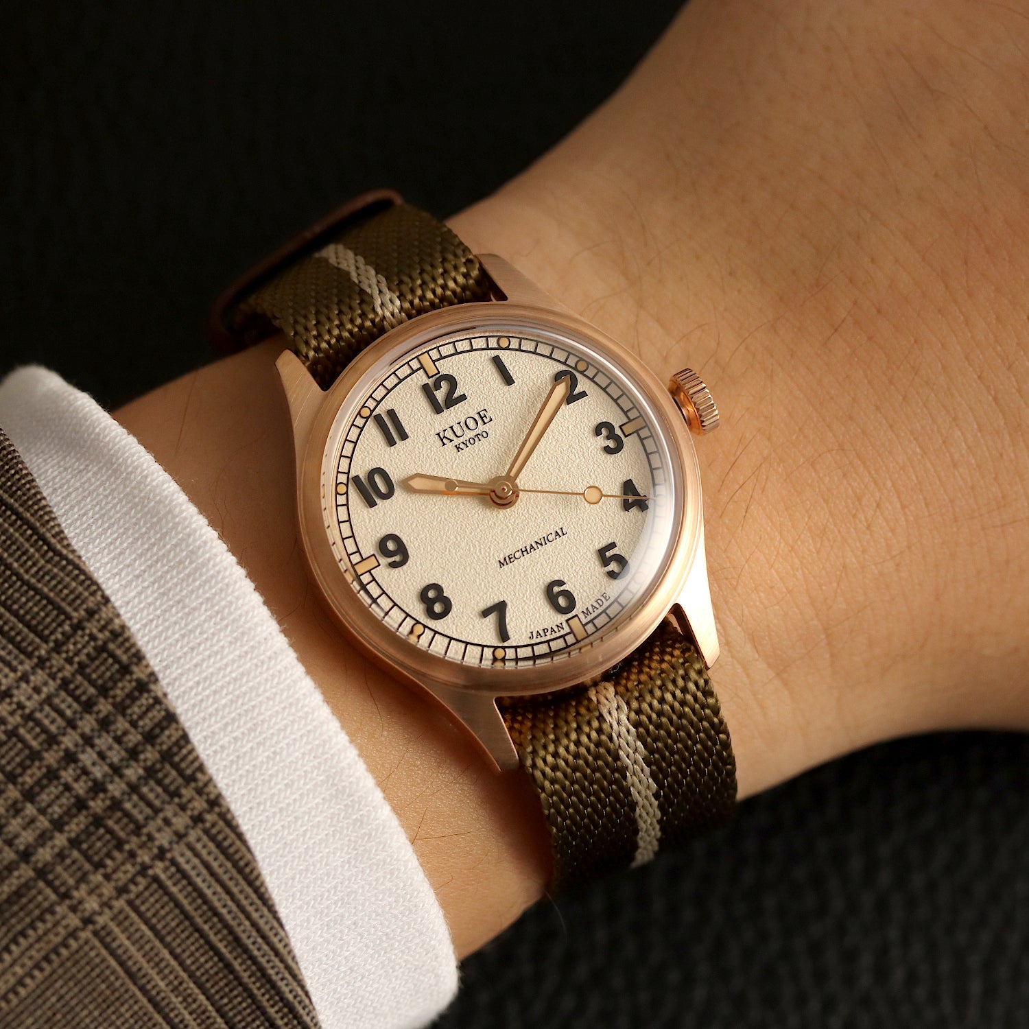 KUOE - Old Smith 90-002 35mm Bronze Case Ivory Dial No-Date Khaki x Beige-4