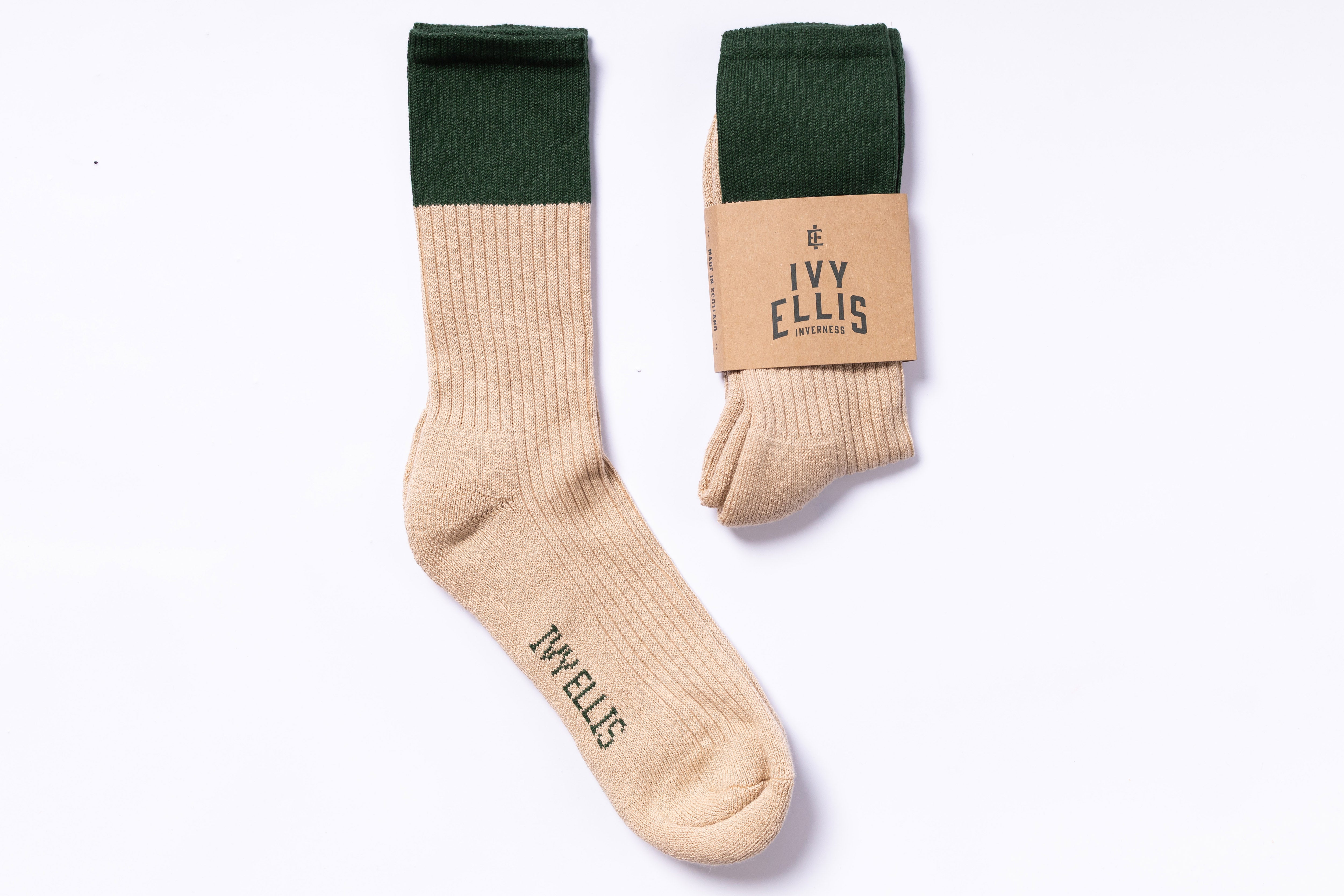 IVY ELLIS - Men's Crew Length Socks Nikanor-1
