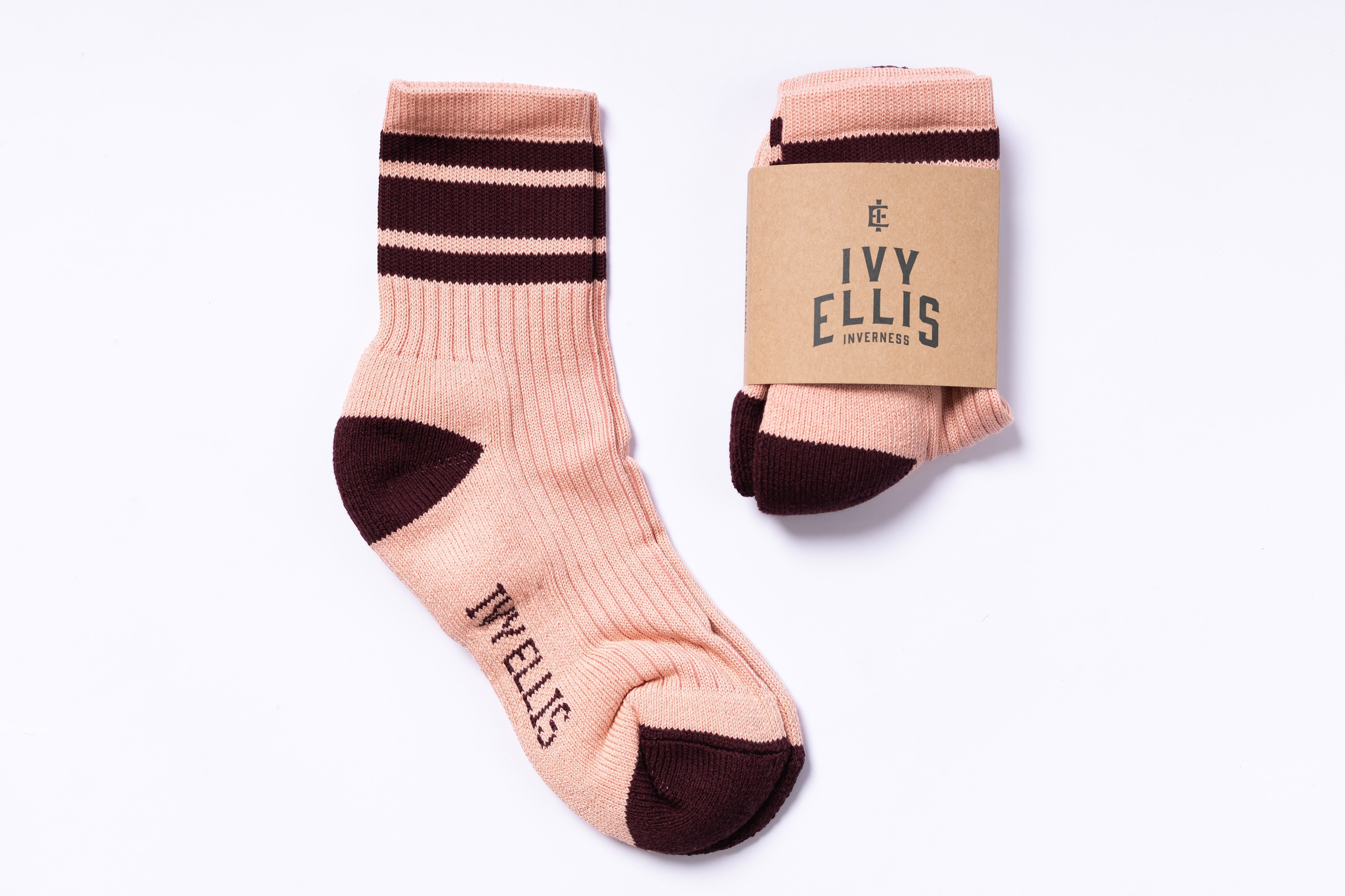 IVY ELLIS - Women's Quarter Length Socks Macarella-1