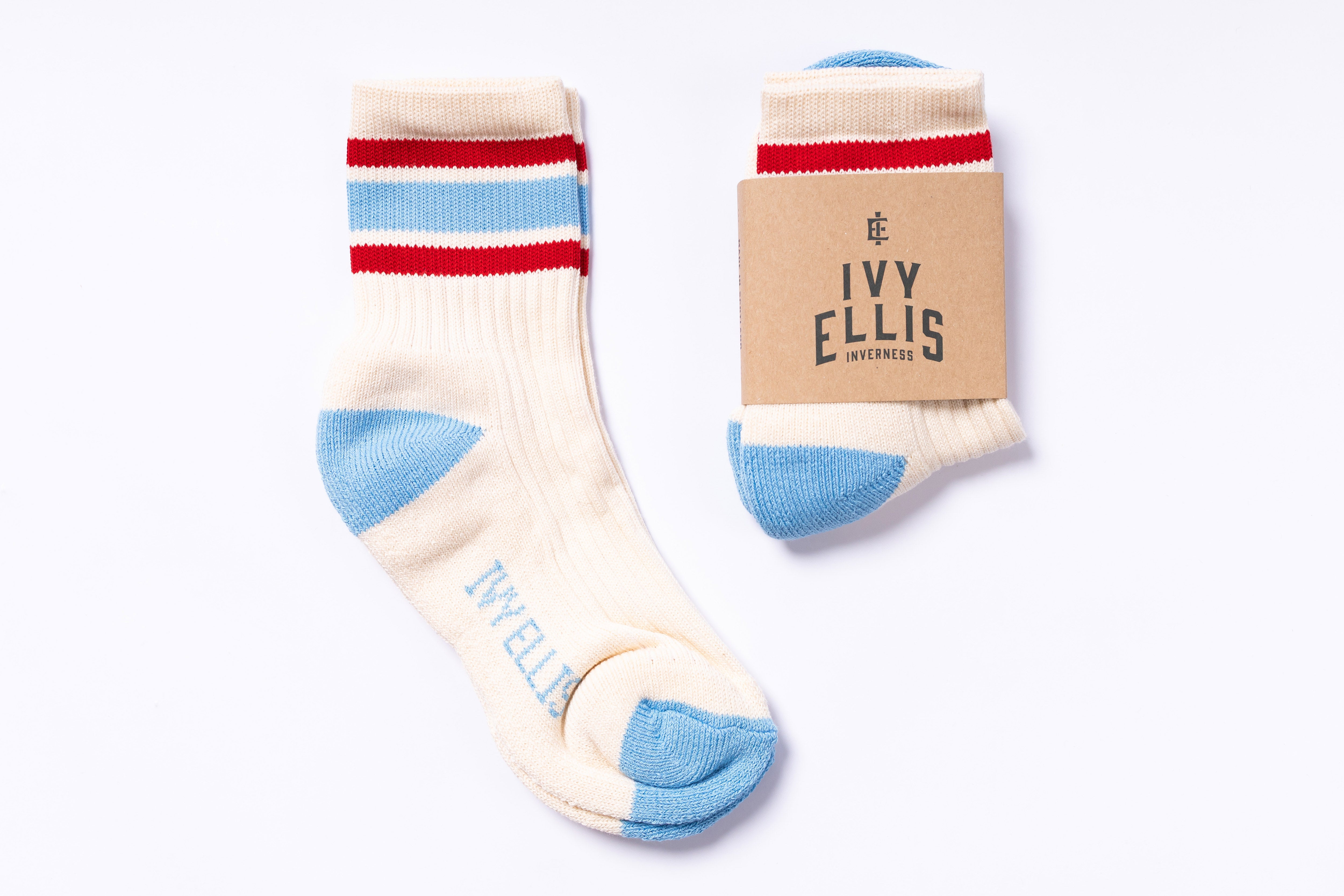 IVY ELLIS - Women's Quarter Length Socks Moon-1