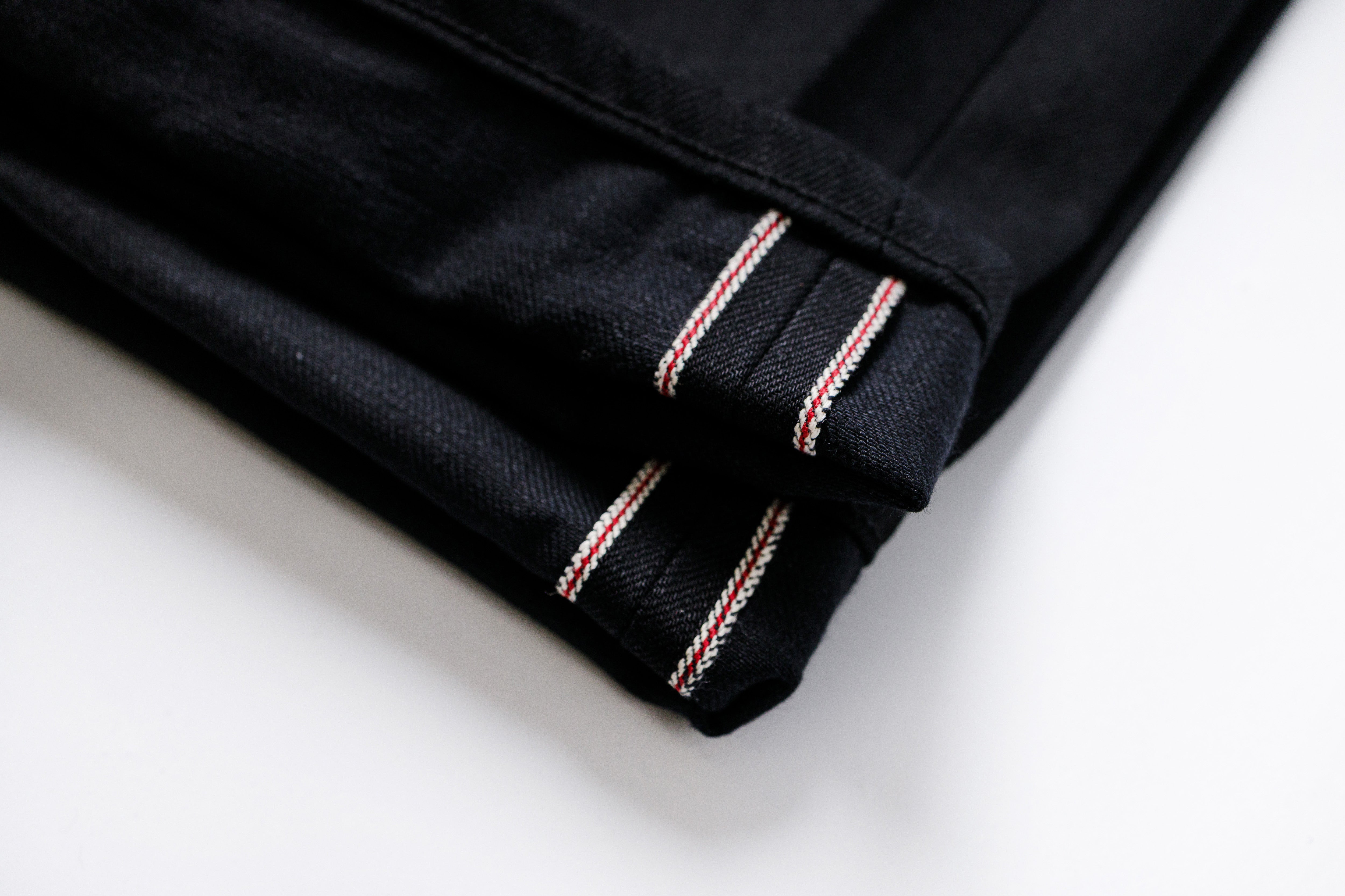 NAKED & FAMOUS DENIM- Weird Guy - Solid Black Selvedge-6