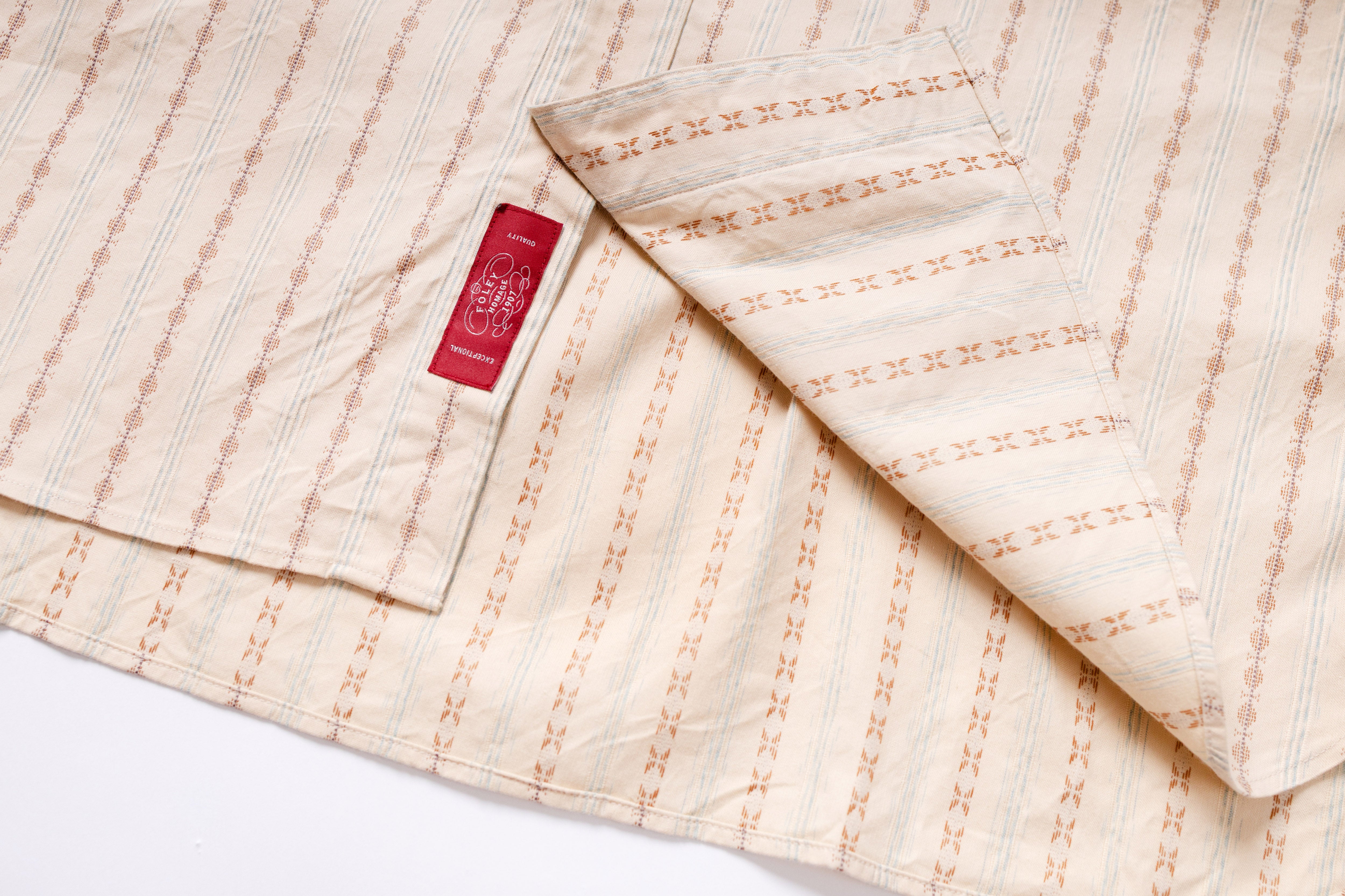 Stand-up Collar Shirt in Beige Pattern View