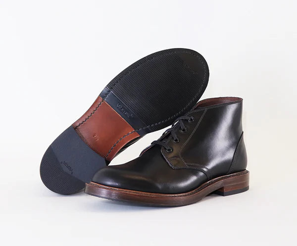 JOHN LOFGREN - The Steadfast Chukka Boots in French Calfskin Black-4