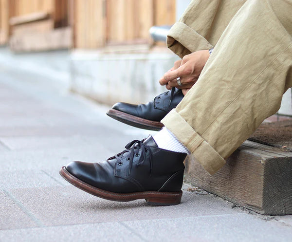JOHN LOFGREN - The Steadfast Chukka Boots in French Calfskin Black-7